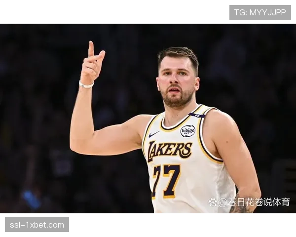 东契奇单核带队模式遇挑战 注意力不集中导致失误频发 东契奇单核带队模式遇挑战 注意力不集中导致失误频发