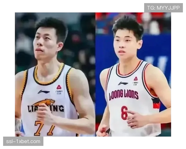 张镇麟无球移动创造机会,接球投篮提升进攻流畅度
